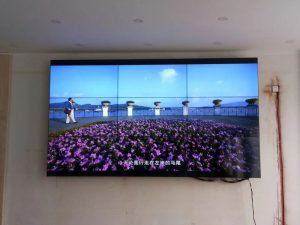 digital signage wall